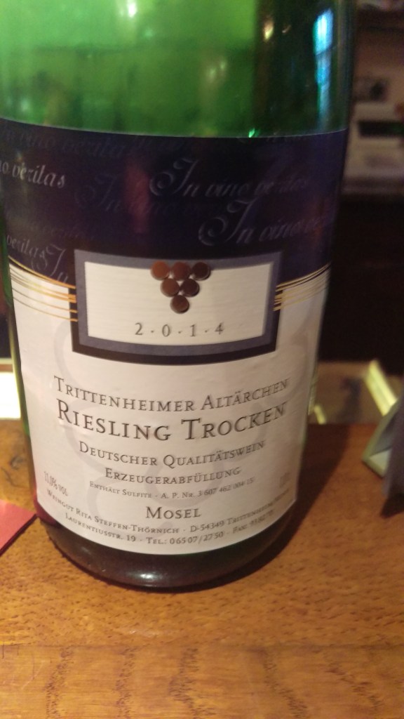 Der getestet Wein. Sehr gut! Nur drei Schoppen !!