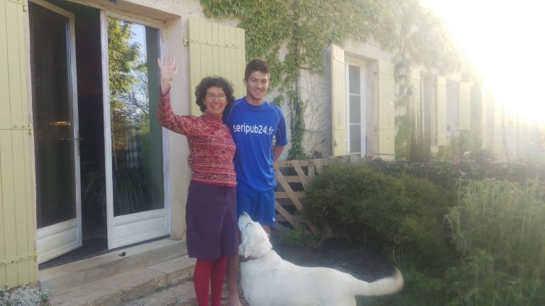 Die Hausherrin und Sohn