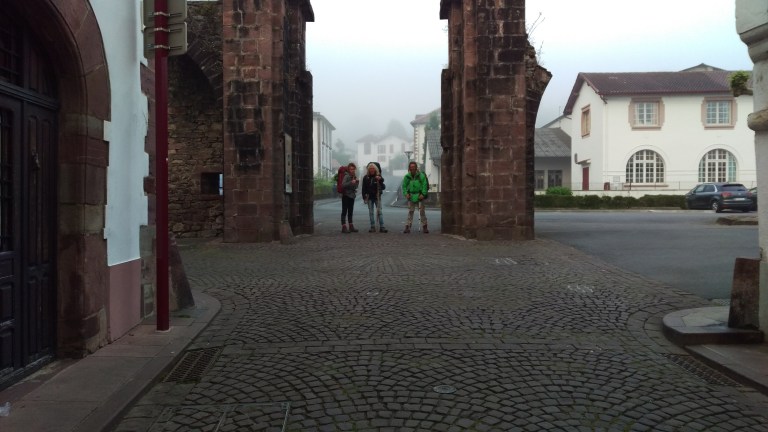 Da spanische Tour in SJPdP mit meinem drei Mitwanderern