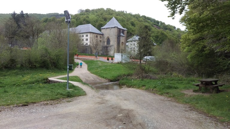 Roncaville riesiges Refugium/Kirche und zwei Restaurant/Hotels