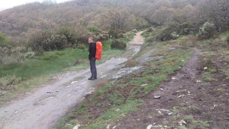 Jetzt geht es wieder in die Berge. schön!